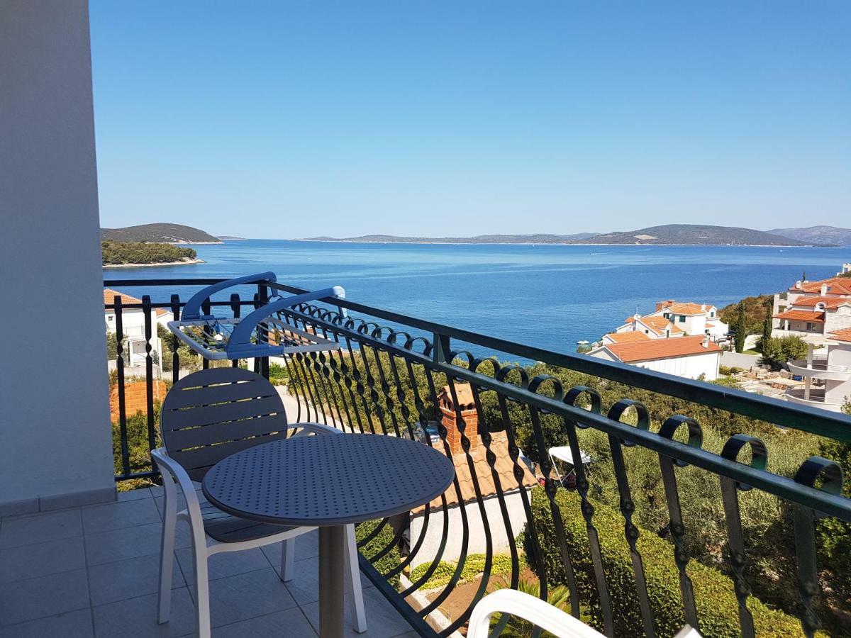 Villa Berg Маслиница Экстерьер фото